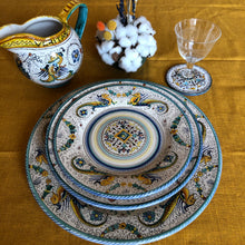 Carica l'immagine nel visualizzatore di Gallery, Dining Set 'Dragon'
